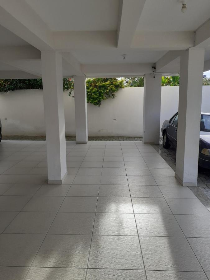 Belo E Amplo Apartamento, Area Central Da Praia Dos Ingleses Флорианополис Экстерьер фото