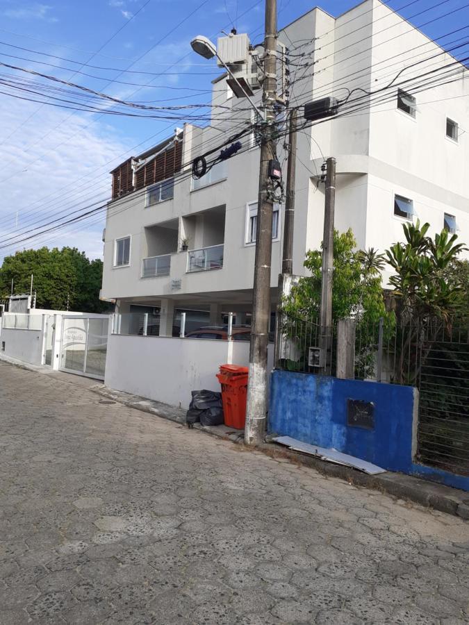 Belo E Amplo Apartamento, Area Central Da Praia Dos Ingleses Флорианополис Экстерьер фото